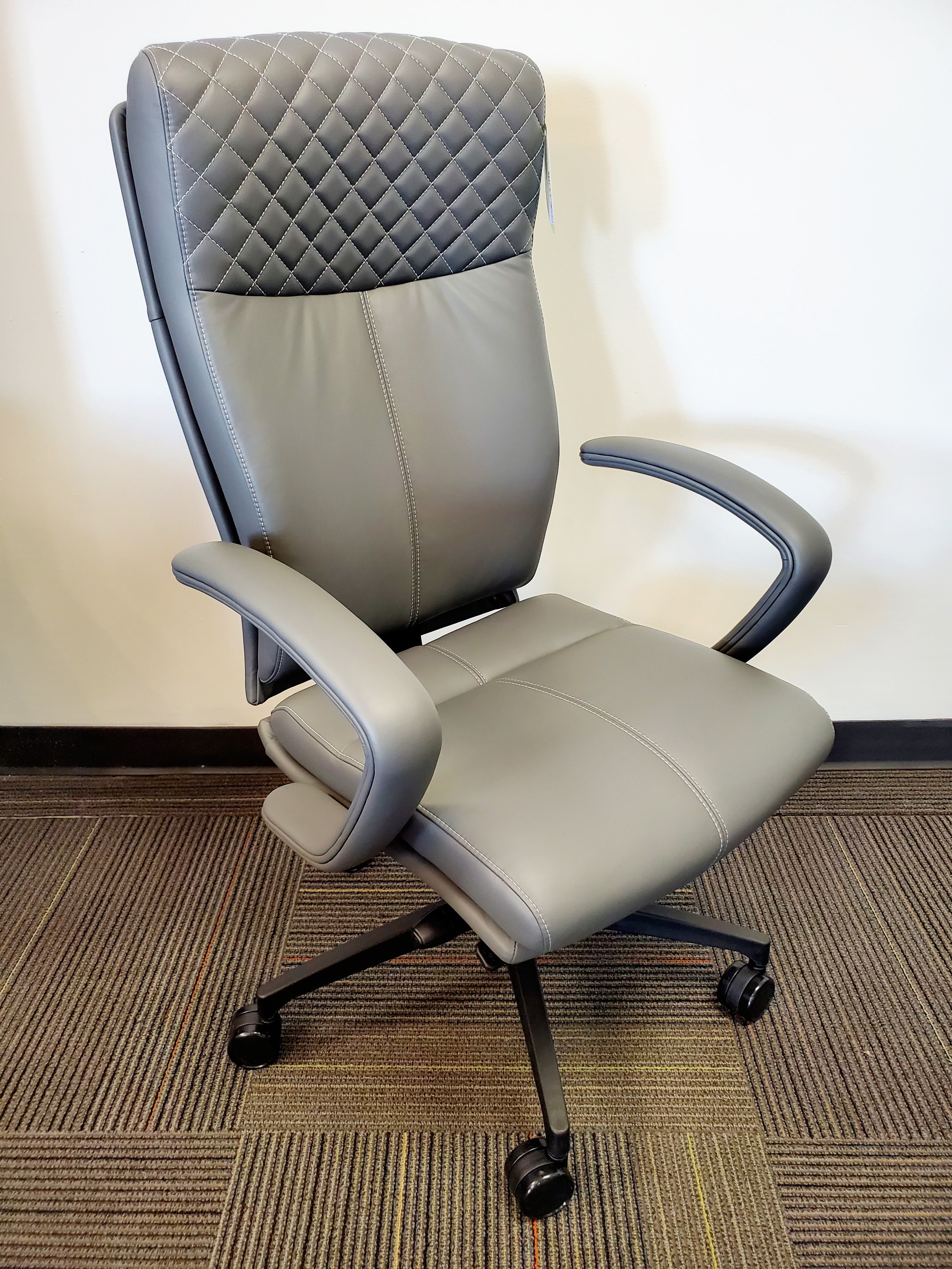 Executive office best sale chair argos